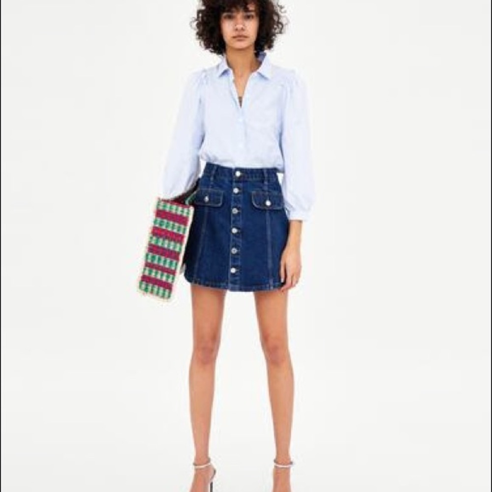 Zara High Rise Mini Skirt With Buttons